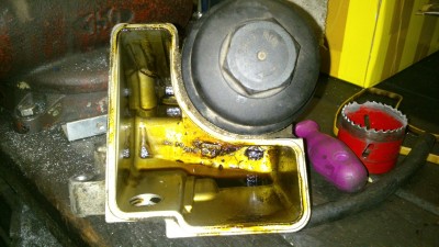 tady byl veskery problem a olej se jemne tlacil po obvode vicka a tim padal tlak v sacim potrubi v zatahu.