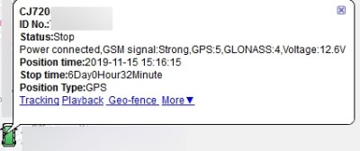 Výstup na jejich portálu v mapě. Těsně po zapnutí, tedy bez polohy. Poloha je sice udána, ale špatně. Tedy žádná indikace špatné