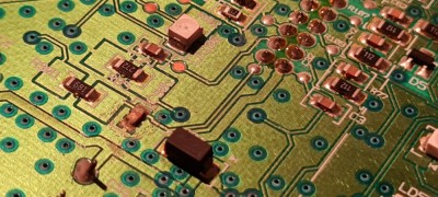 Oxidace na desce budíků.jpg