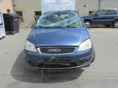 Vrak s xenony a Densem