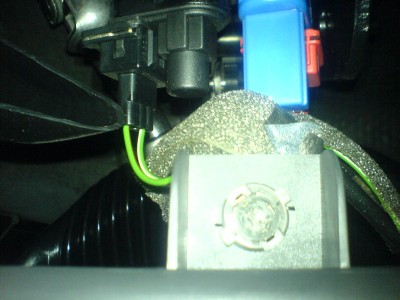 Patice žárovky  v držáku.JPG