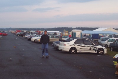 odkud to asi tak kráčí panáček? :-D