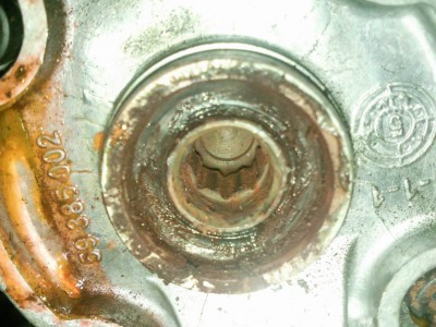 Protikus pohanejici vodni pumpu