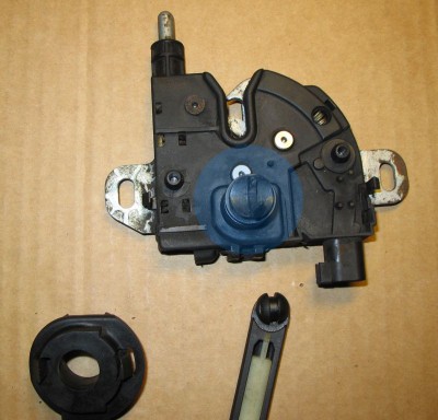 02.jpg (82.18 KiB) Zobrazeno 4226 x Detail zámku