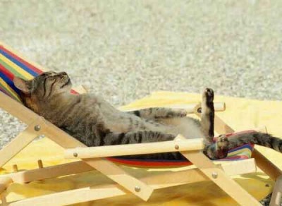 božena na pláži.jpg