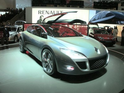 Megane - studie 1.jpg